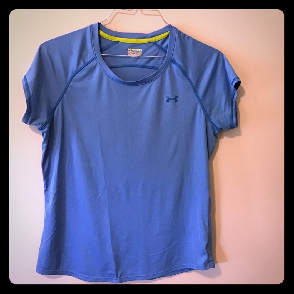 Under Armour semi fitted dry fit top.